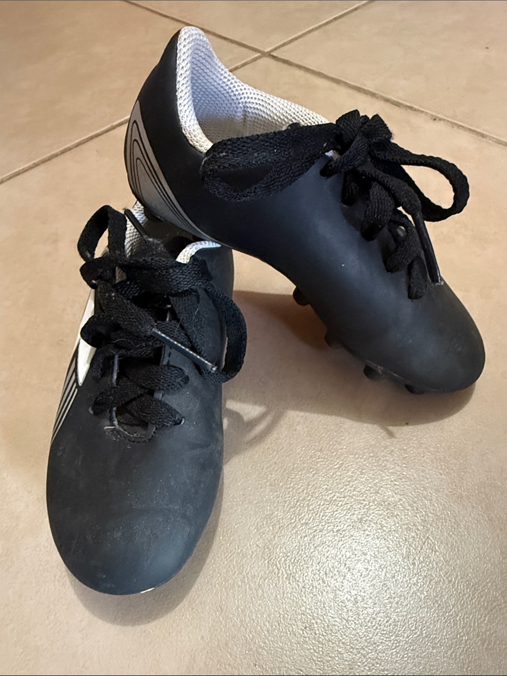 Diadora Black and White Kids Lace-Up Sneakers